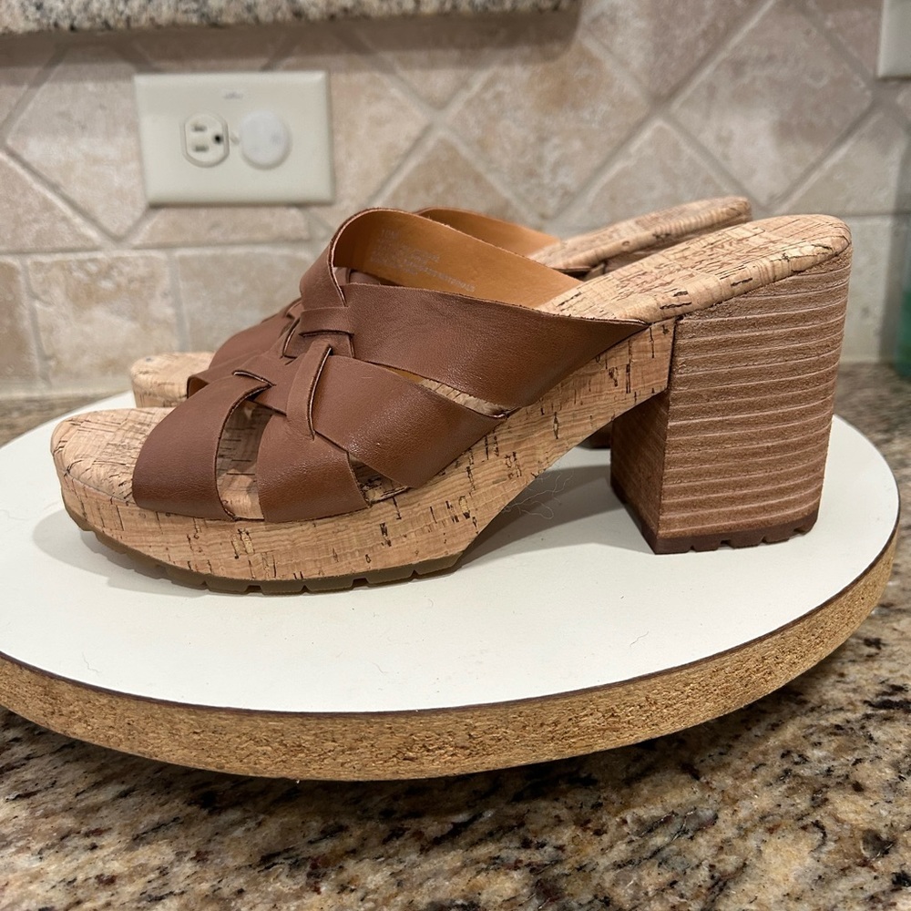 Kork Ease women’s Charis sandals slides block chunky heel brown leather size 10M